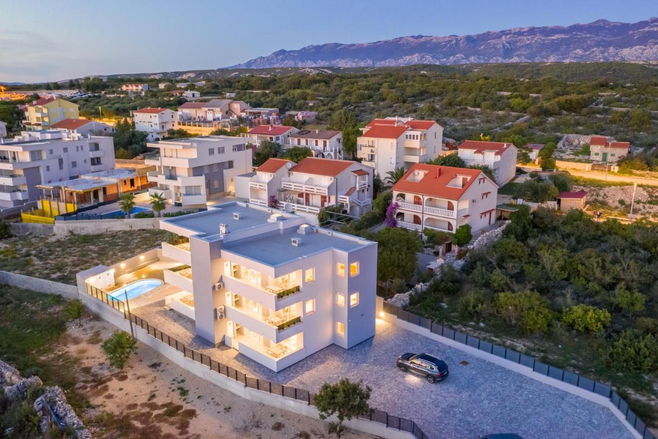 Villa Lena Luxury Apartments Novalja Exterior photo
