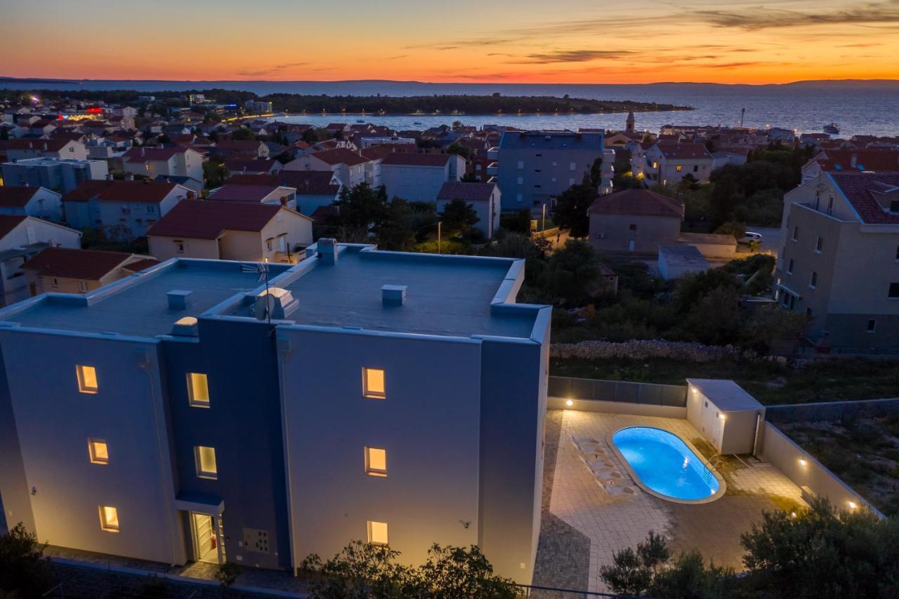Villa Lena Luxury Apartments Novalja Exterior photo